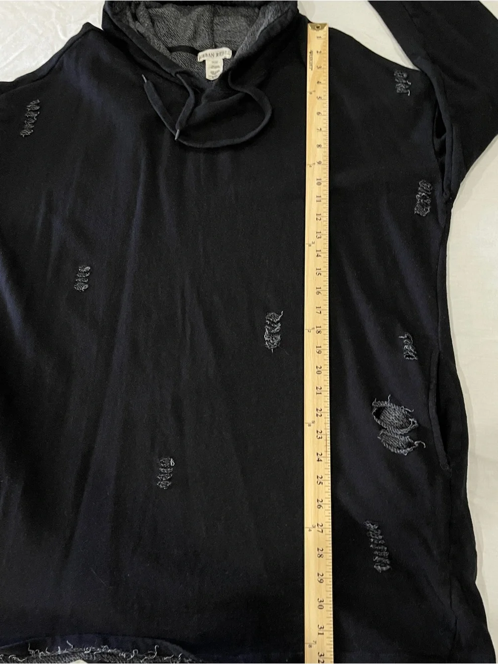 3x Distressed Hoodie, Torn Look Black Pullover Urban Rebel Sweatshirt, Comfy M/F